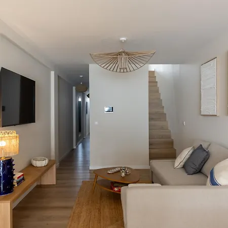 Blue House- Am Von Do Conde, Porto *