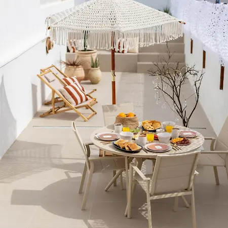 Blue House- Am Von Do Conde, Porto Vakantiehuis *