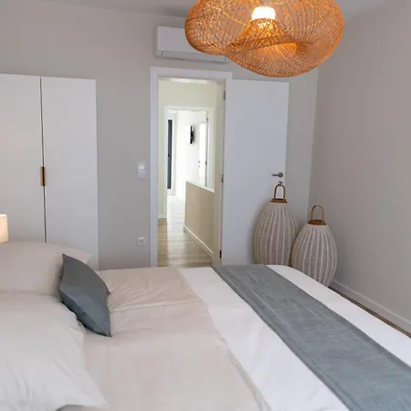 Blue House- Am Von Do Conde, Porto Vakantiehuis *